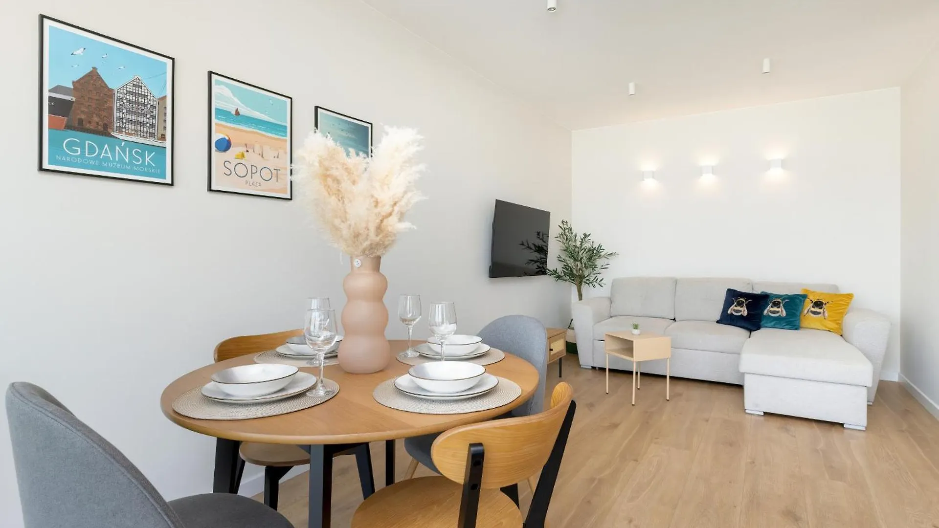 Apartment Nowoczesny Apartament Z Balkonem I Parkingiem By Rent Like Home Gdansk