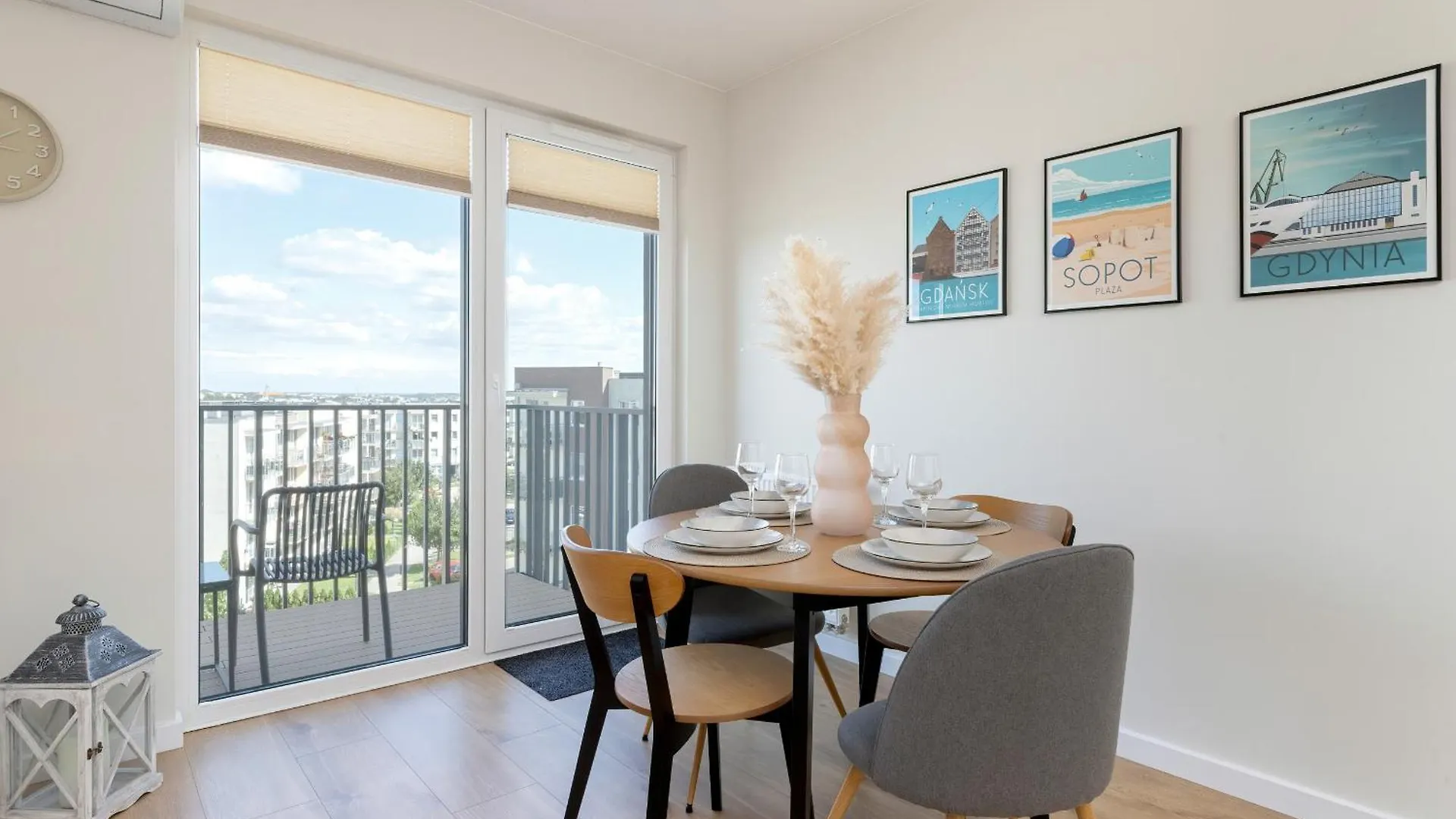 Nowoczesny Apartament Z Balkonem I Parkingiem By Rent Like Home グダニスク ポーランド