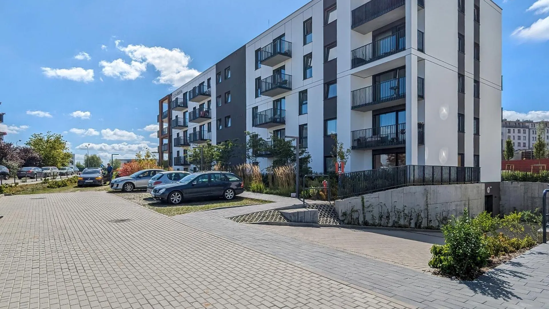 Nowoczesny Apartament Z Balkonem I Parkingiem By Rent Like Home Gdansk Apartment